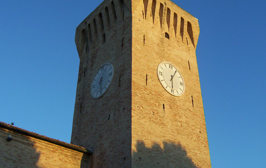 la torre del castello svevo di Porto Recanati